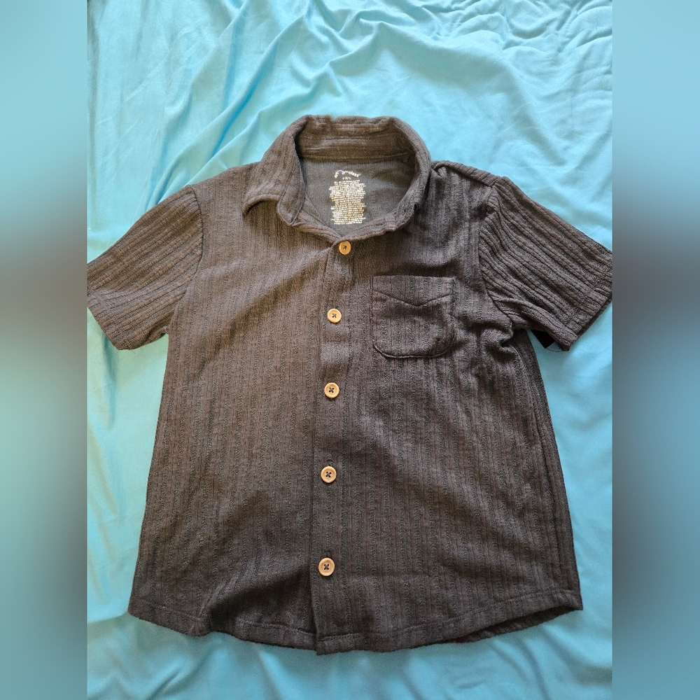 Boys short sleeve button up shirt